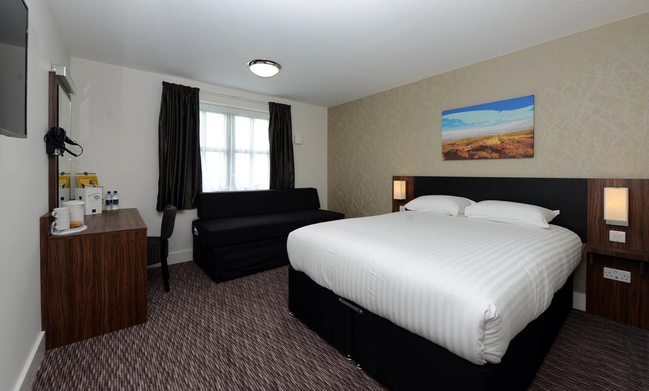 Willows, Blackburn By Marston'S Inn Ngoại thất bức ảnh