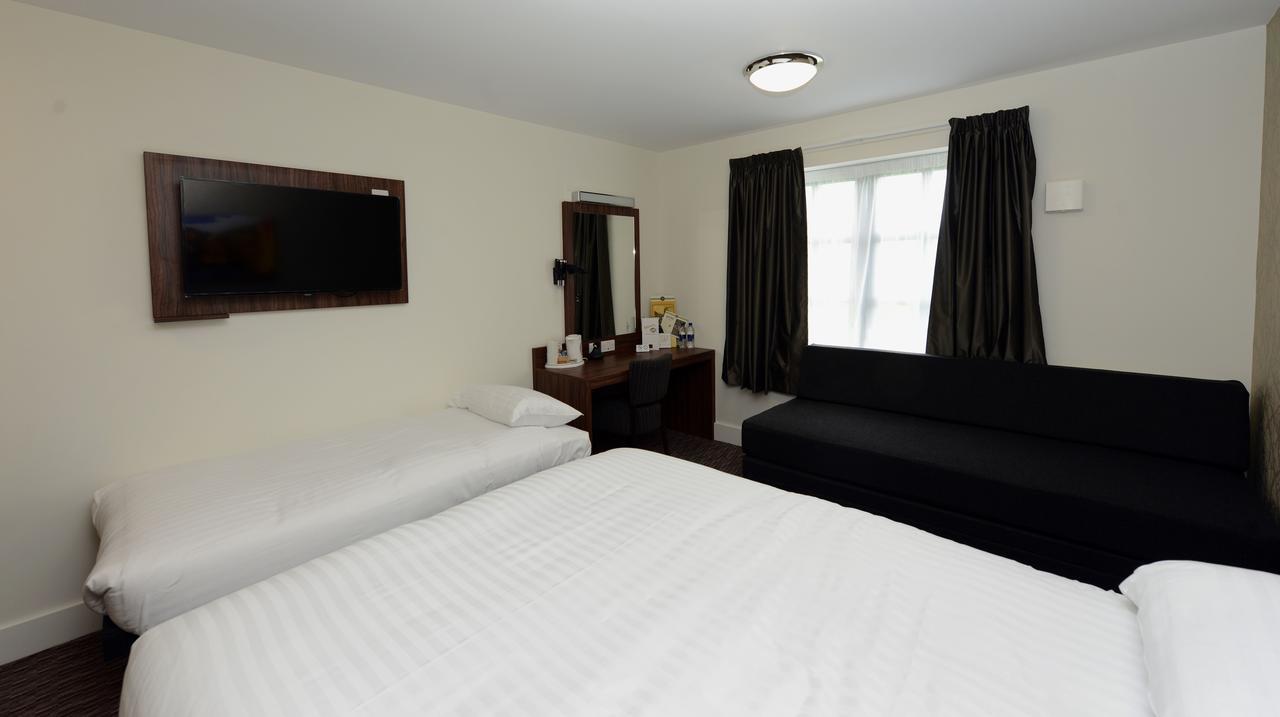 Willows, Blackburn By Marston'S Inn Ngoại thất bức ảnh
