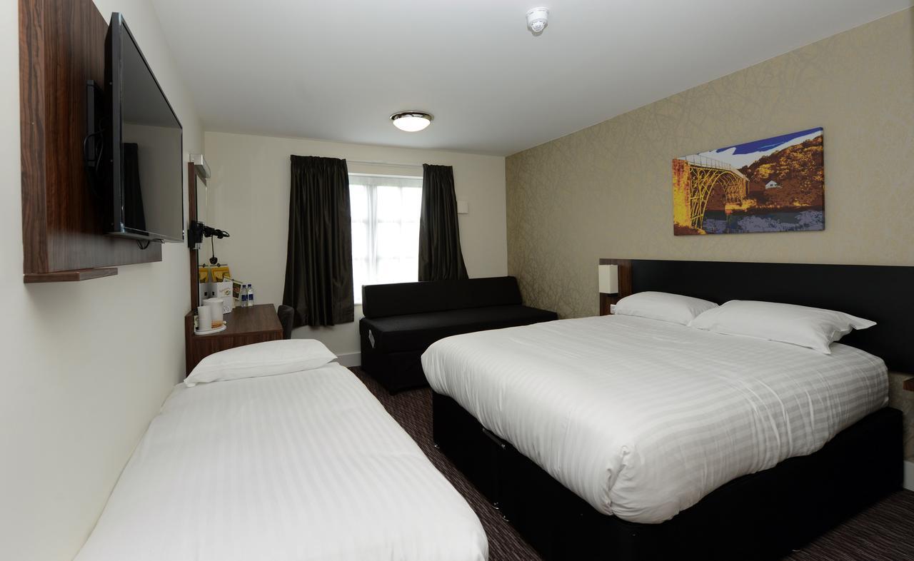 Willows, Blackburn By Marston'S Inn Ngoại thất bức ảnh